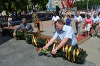 В День памяти и скорби в Луганске завершилась эстафета-акция «Книга памяти»