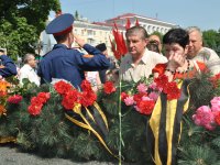 День памяти и скорби в Луганске