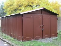 Демонтаж самовольно установленных временных сооружений был проведен в городе
