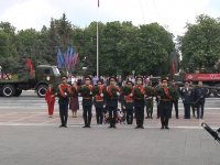 Возложение цветов к памятникам и Братским могилам 9 Мая